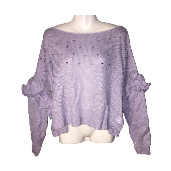 Ruffled Sleeve Beaded Knit Top - Picture 2 of 7